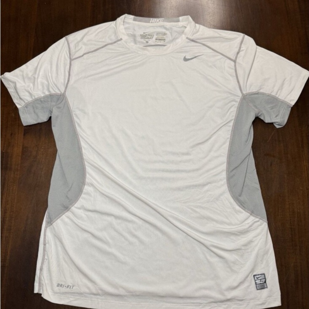 Niki combat pro dri fit, size XL